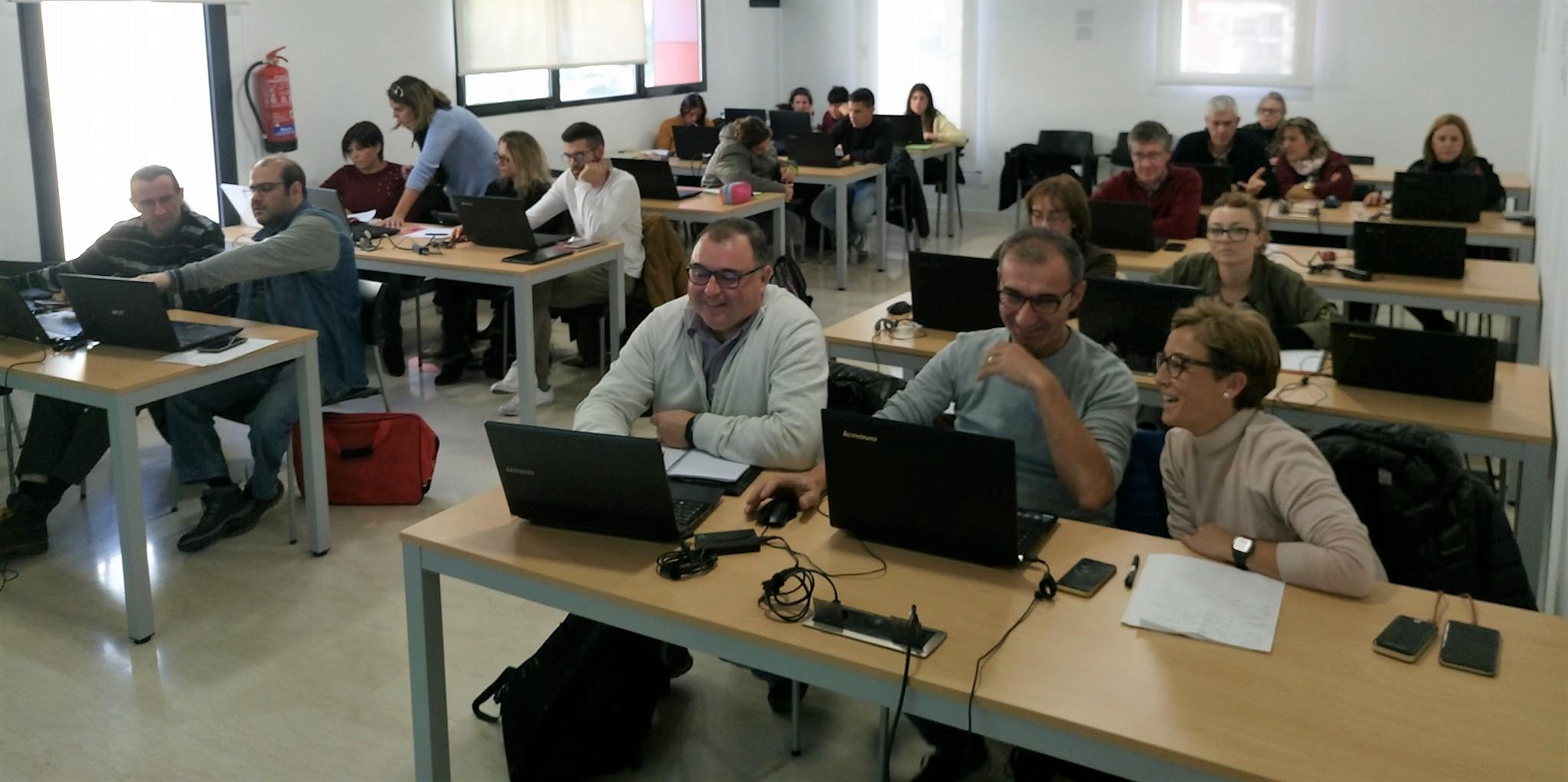 Més de 100 assistents han participat en la Setmana de la Formació Empresarial i Comercial per a PIMES de Canals