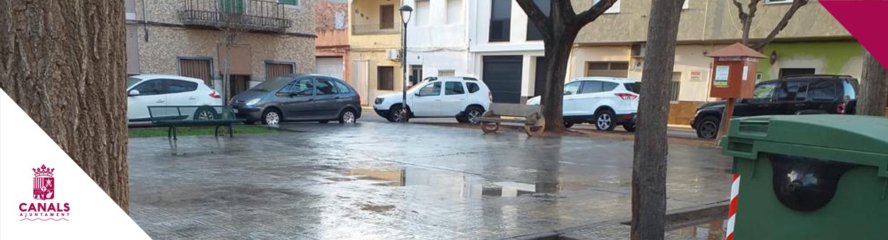 2021.02.16 Canals intensifica el reforç preventiu davant la COVID-19 amb la neteja i desinfecció de carrers i mobiliari urbà