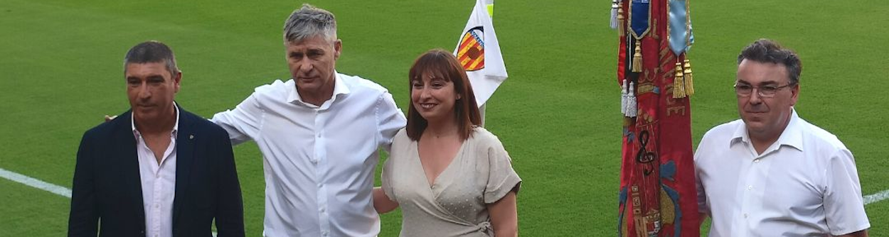 actuació Canalense a Mestalla