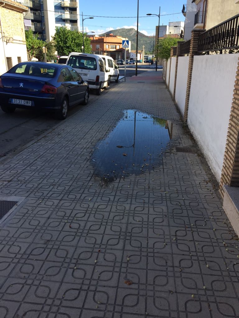 2017.07.11 Adequació voreres Corts Valencianes. Ajuntament de Canals